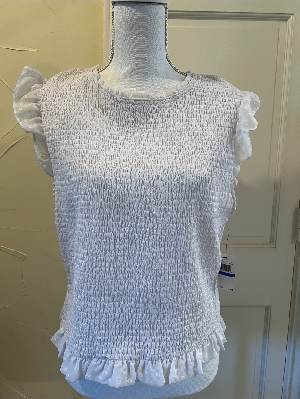 Laundry By Shelli Segal White Smocked Ruffle Sleeve Tank